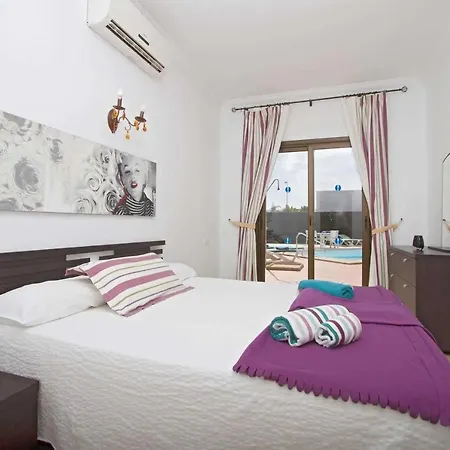 Playa Blanca Sleeps 6 Air Con Wifi Playa Blanca (Lanzarote)